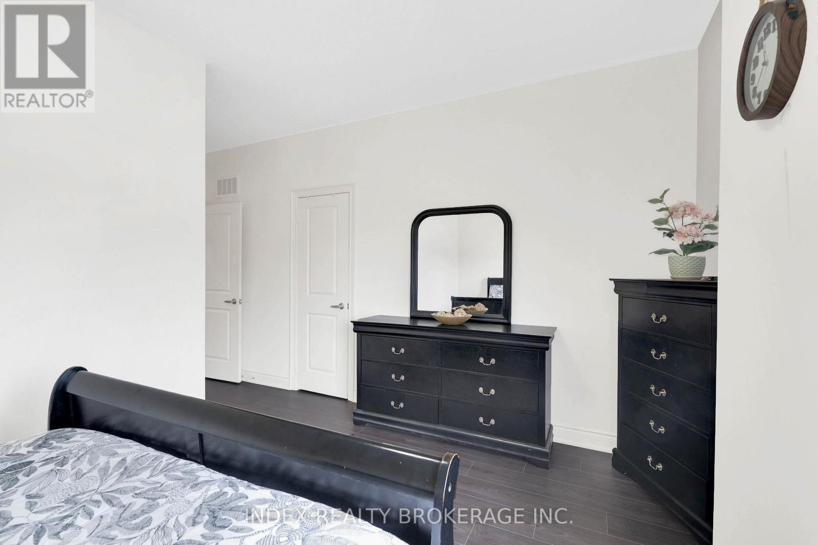199 Granite Ridge Trail, Hamilton, ON - Indoor Photo Showing Bedroom