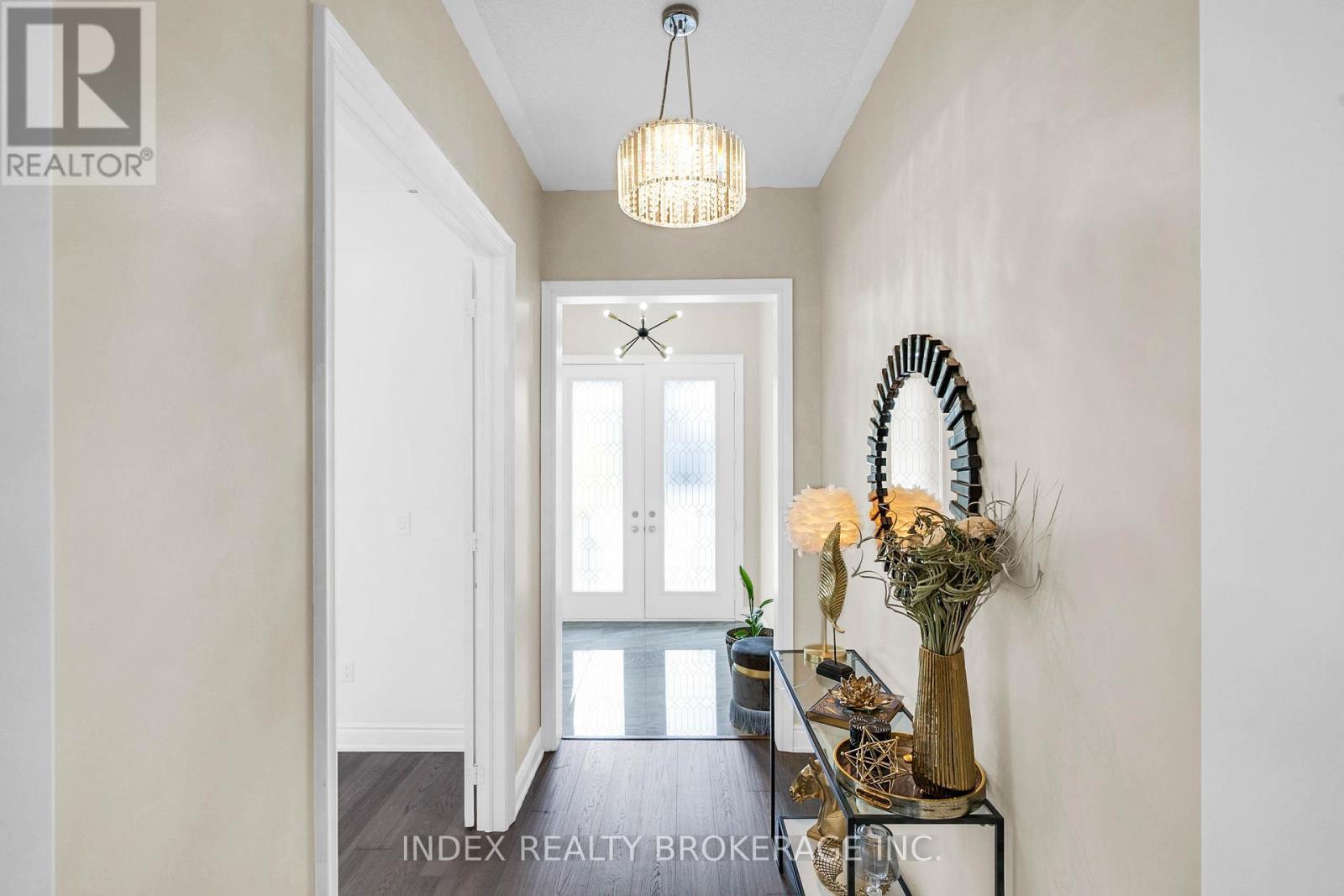 199 Granite Ridge Trail, Hamilton, ON - Indoor Photo Showing Other Room