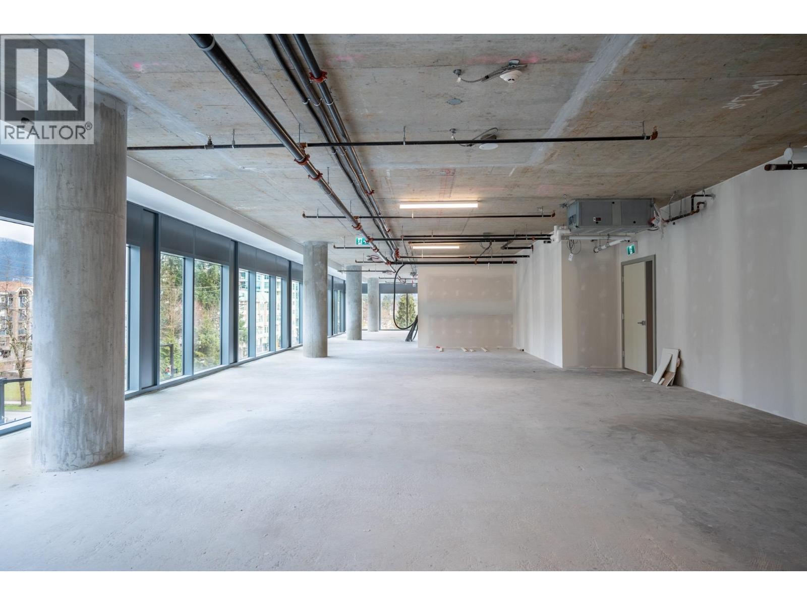 402 3056 Glen Drive, Coquitlam, BC