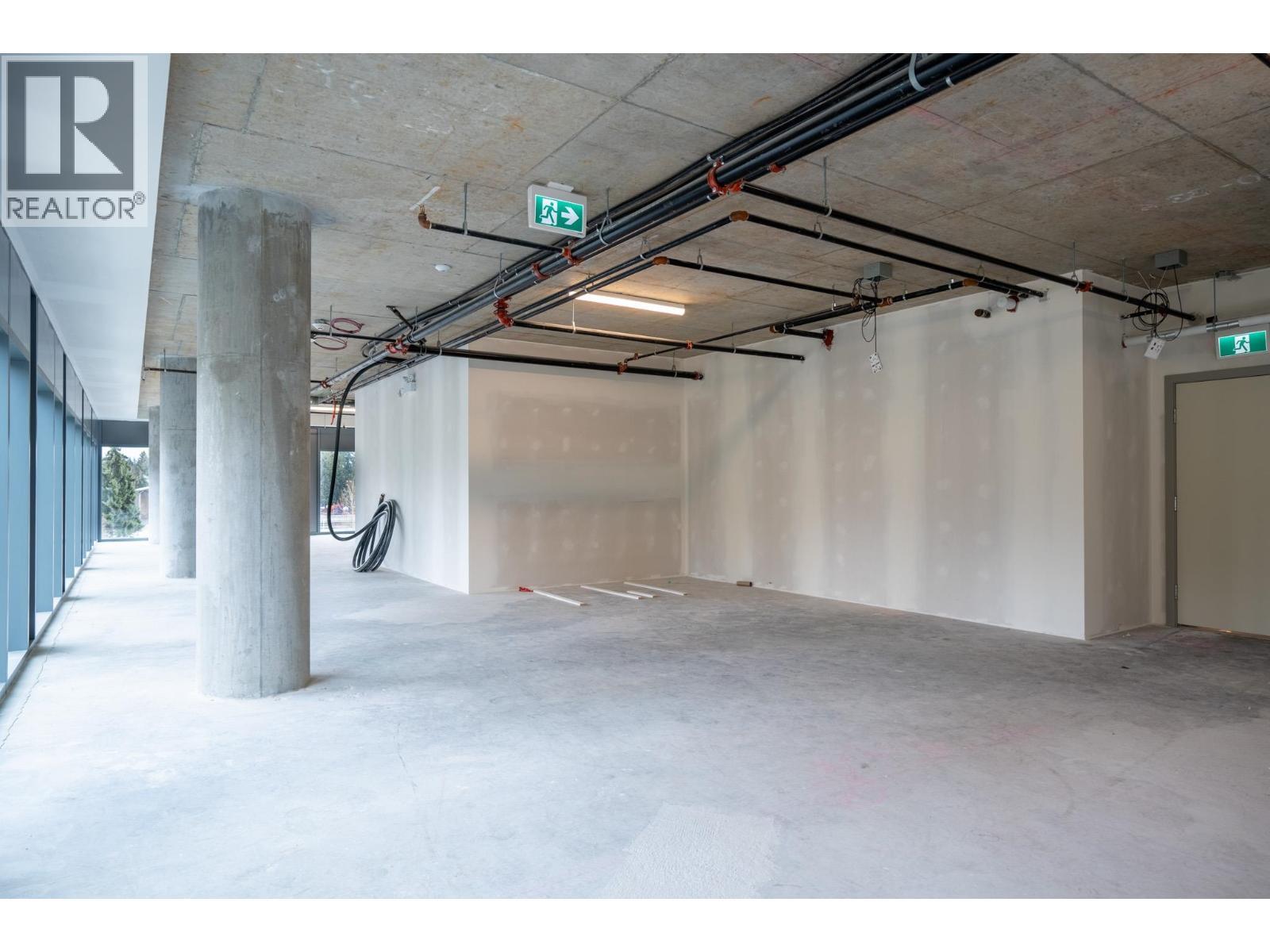 402 3056 Glen Drive, Coquitlam, BC