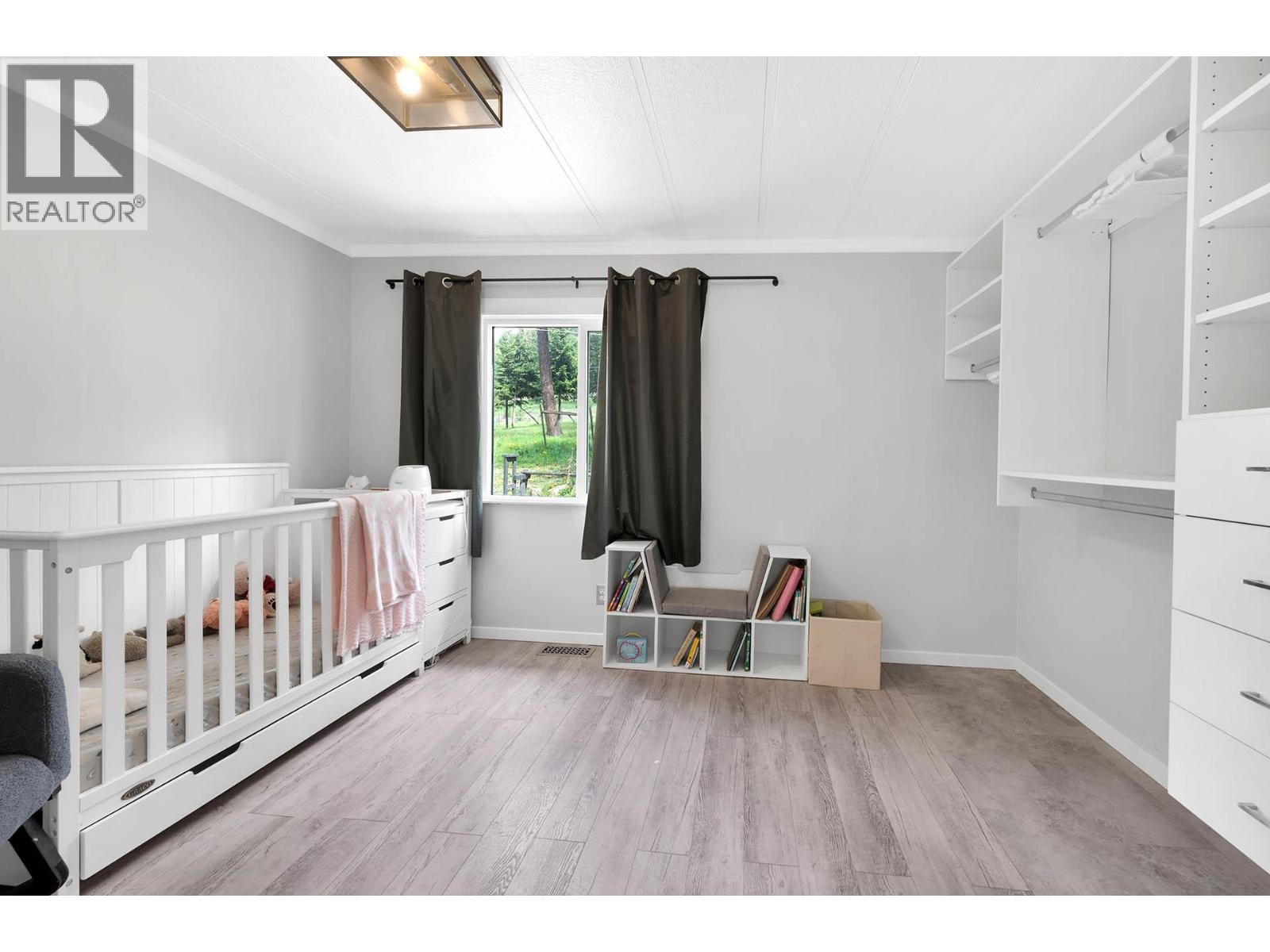 392 Walterdale Road, Kamloops, BC - Indoor