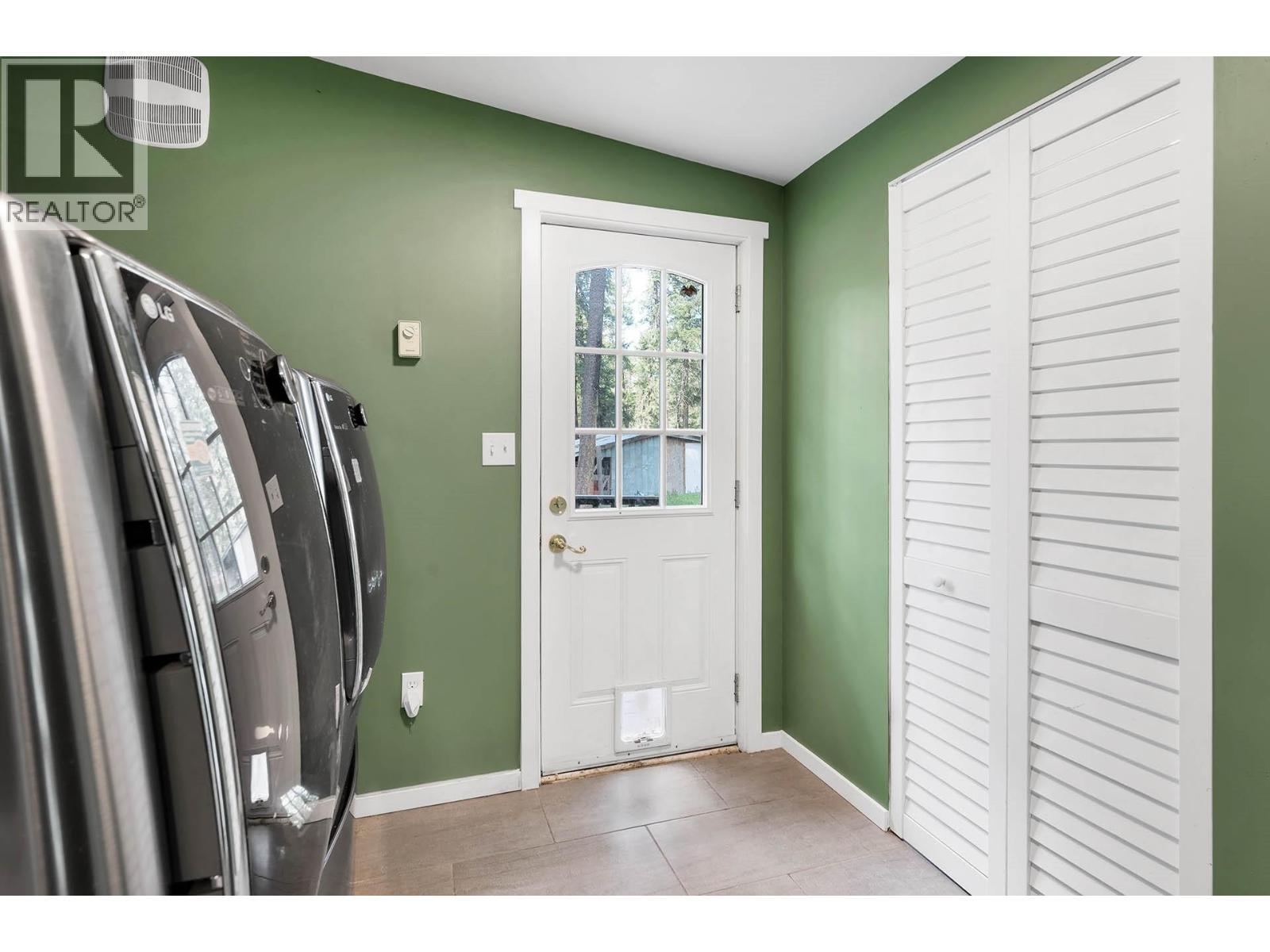 392 Walterdale Road, Kamloops, BC - Indoor Photo Showing Other Room