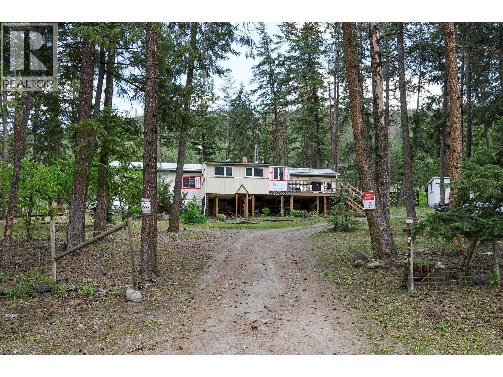 392 Walterdale Road, Kamloops, BC - Outdoor