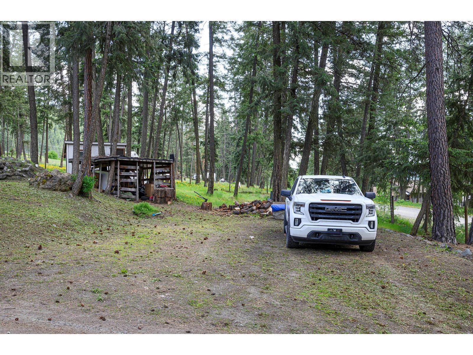 392 Walterdale Road, Kamloops, BC - Outdoor