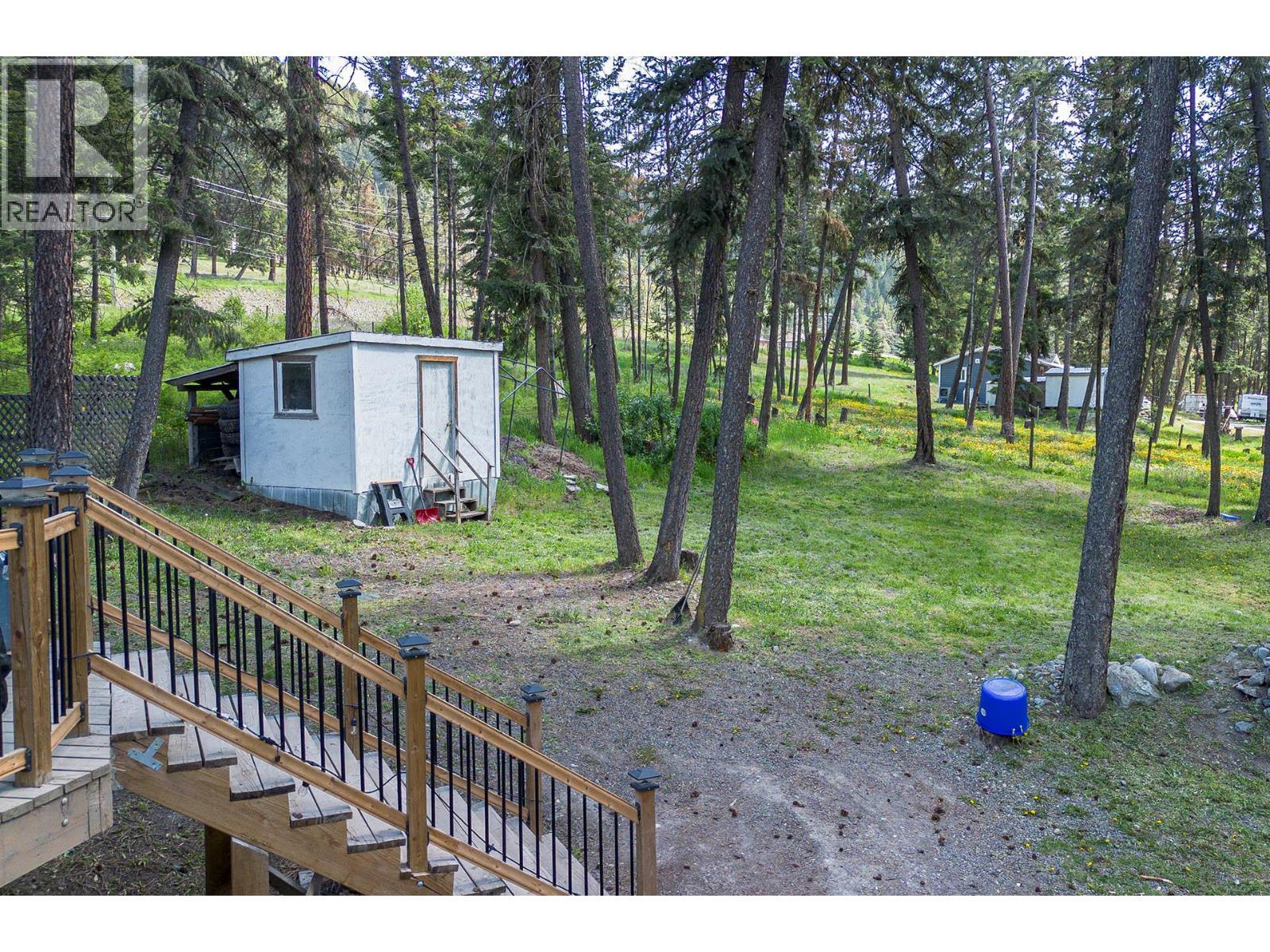 392 Walterdale Road, Kamloops, BC - Outdoor