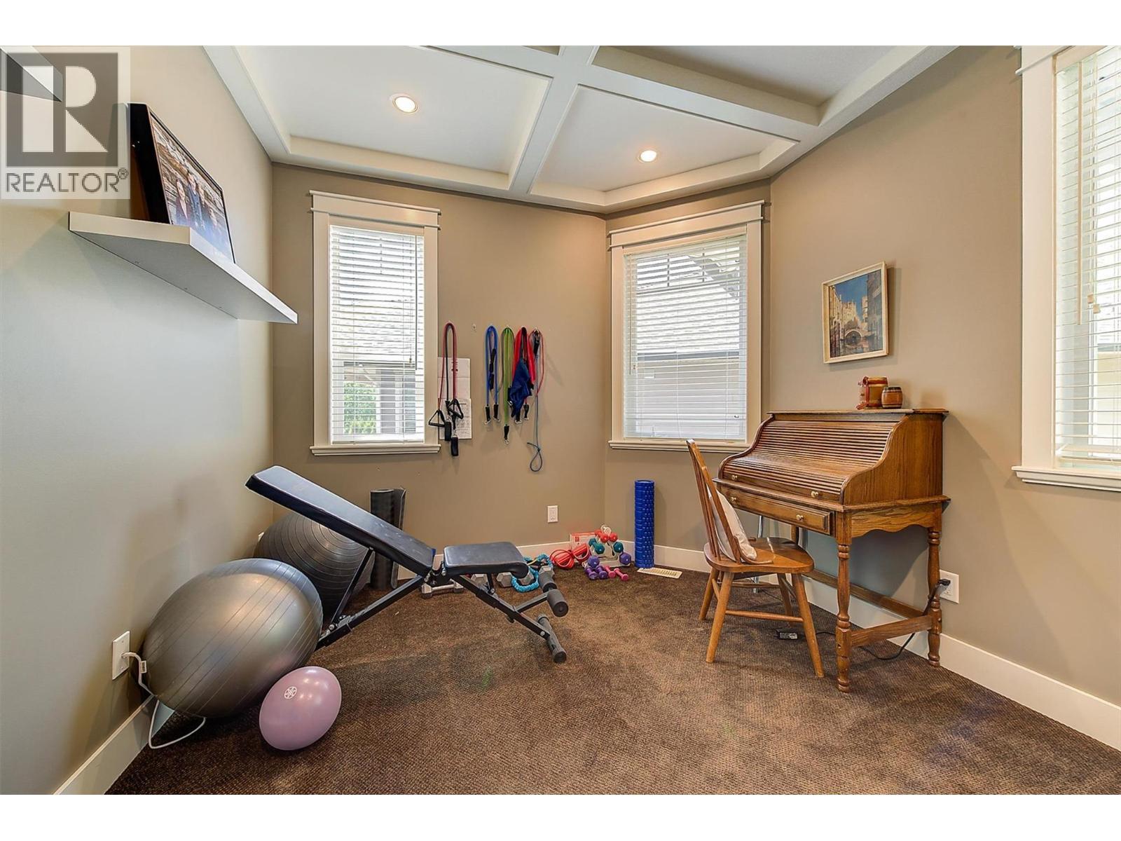 Office on Main Floor - 2423 Paramount Drive, West Kelowna, BC - Indoor