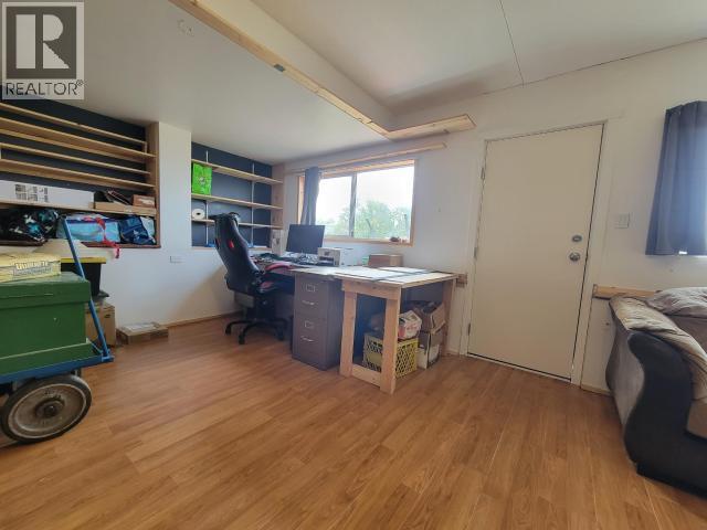 4029 Joyce Ave, Powell River, BC - Indoor Photo Showing Office