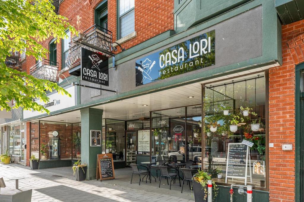 - 306 Rue Principale O., Magog, QC