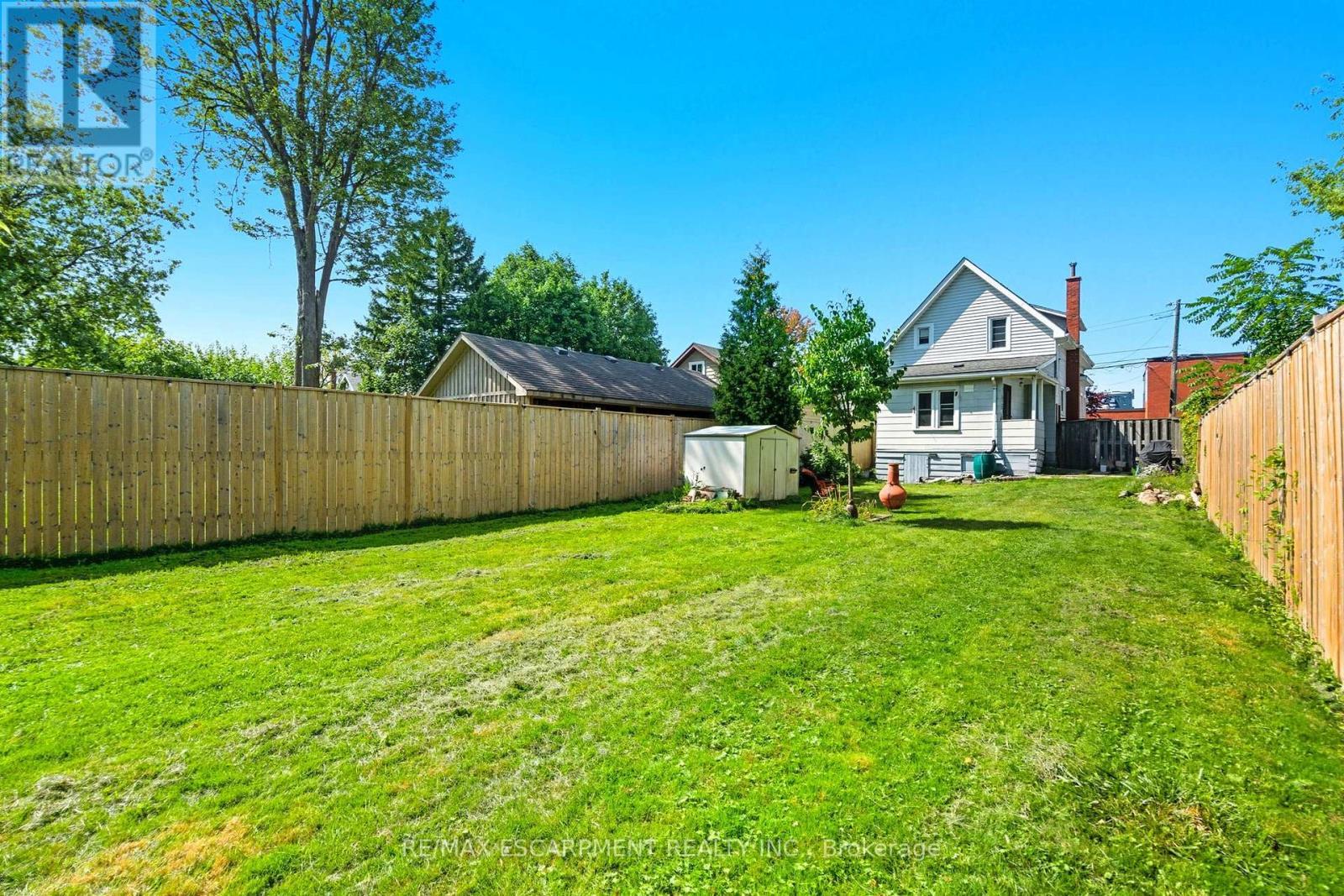 157 East 5Th Street, Hamilton, ON - Outdoor