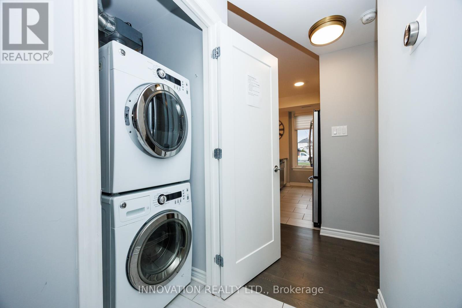 In-unit laundr - 103 - 320 Jatoba, Ottawa, ON - Indoor Photo Showing Laundry Room