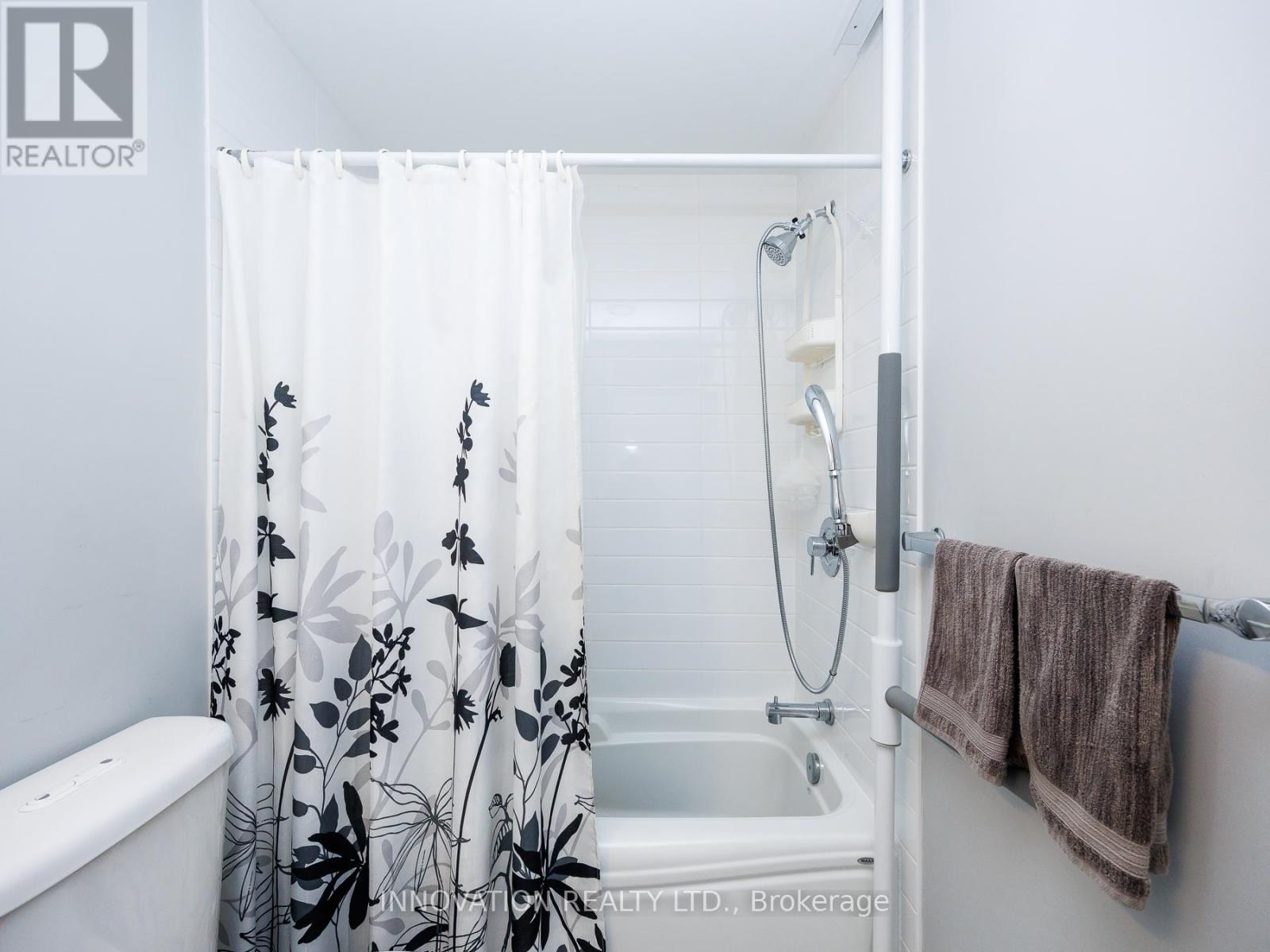 103 - 320 Jatoba, Ottawa, ON - Indoor Photo Showing Bathroom