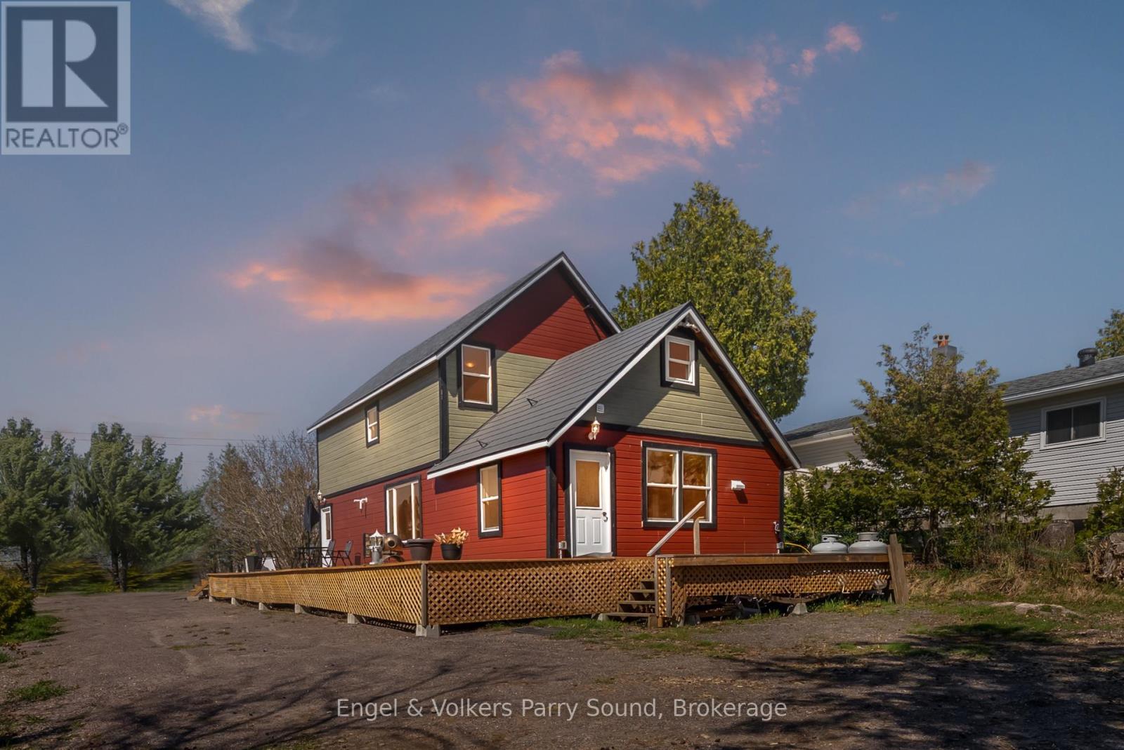 1 Holland Avenue, Parry Sound Remote Area (Wallbridge), ON - Outdoor With Deck Patio Veranda