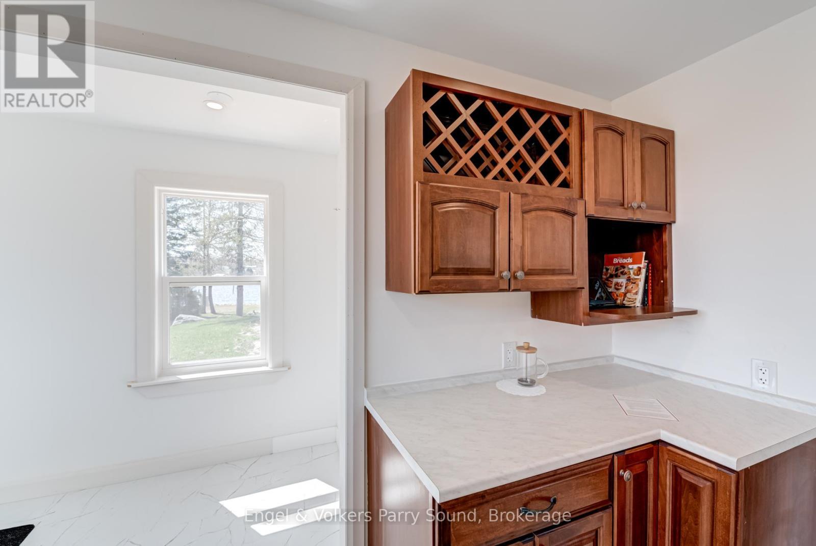 1 Holland Avenue, Parry Sound Remote Area (Wallbridge), ON - Indoor