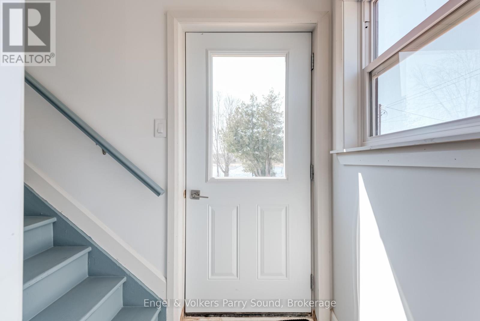 1 Holland Avenue, Parry Sound Remote Area (Wallbridge), ON - Indoor Photo Showing Other Room