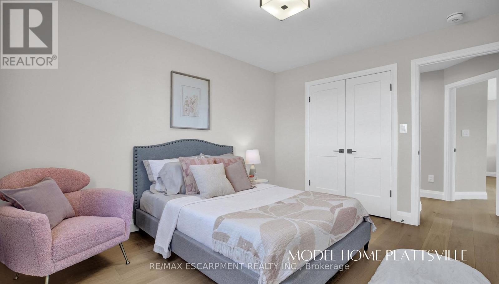 10 Hilborn Street, Blandford-Blenheim, ON - Indoor Photo Showing Bedroom