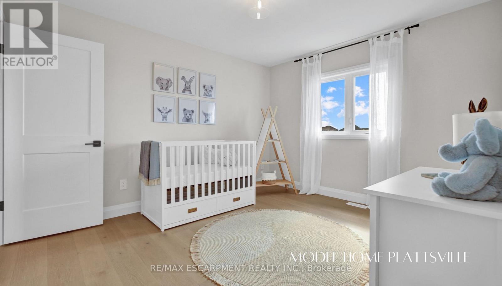 10 Hilborn Street, Blandford-Blenheim, ON - Indoor Photo Showing Bedroom
