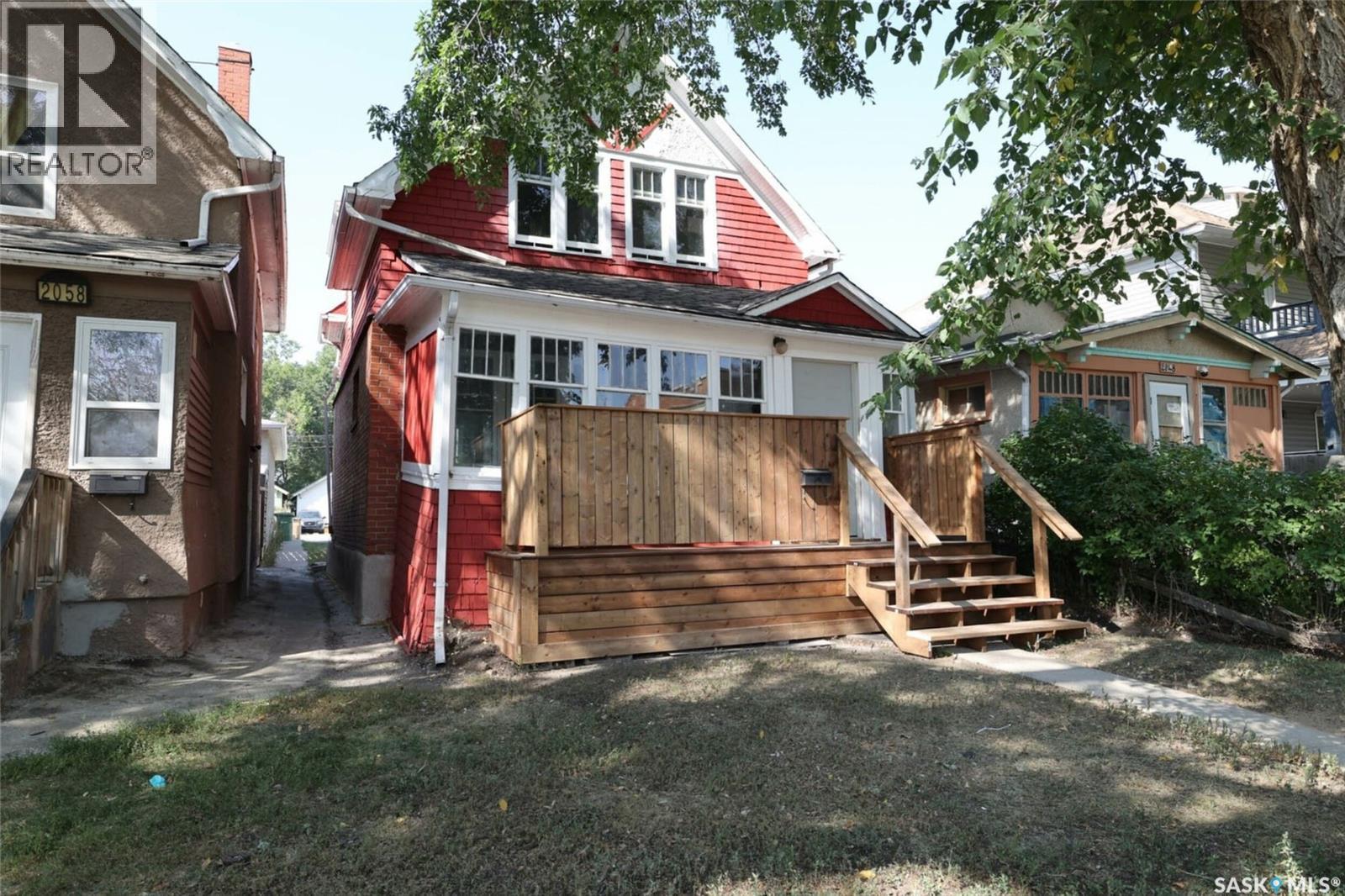 2050 Toronto Street, Regina, SK - Outdoor