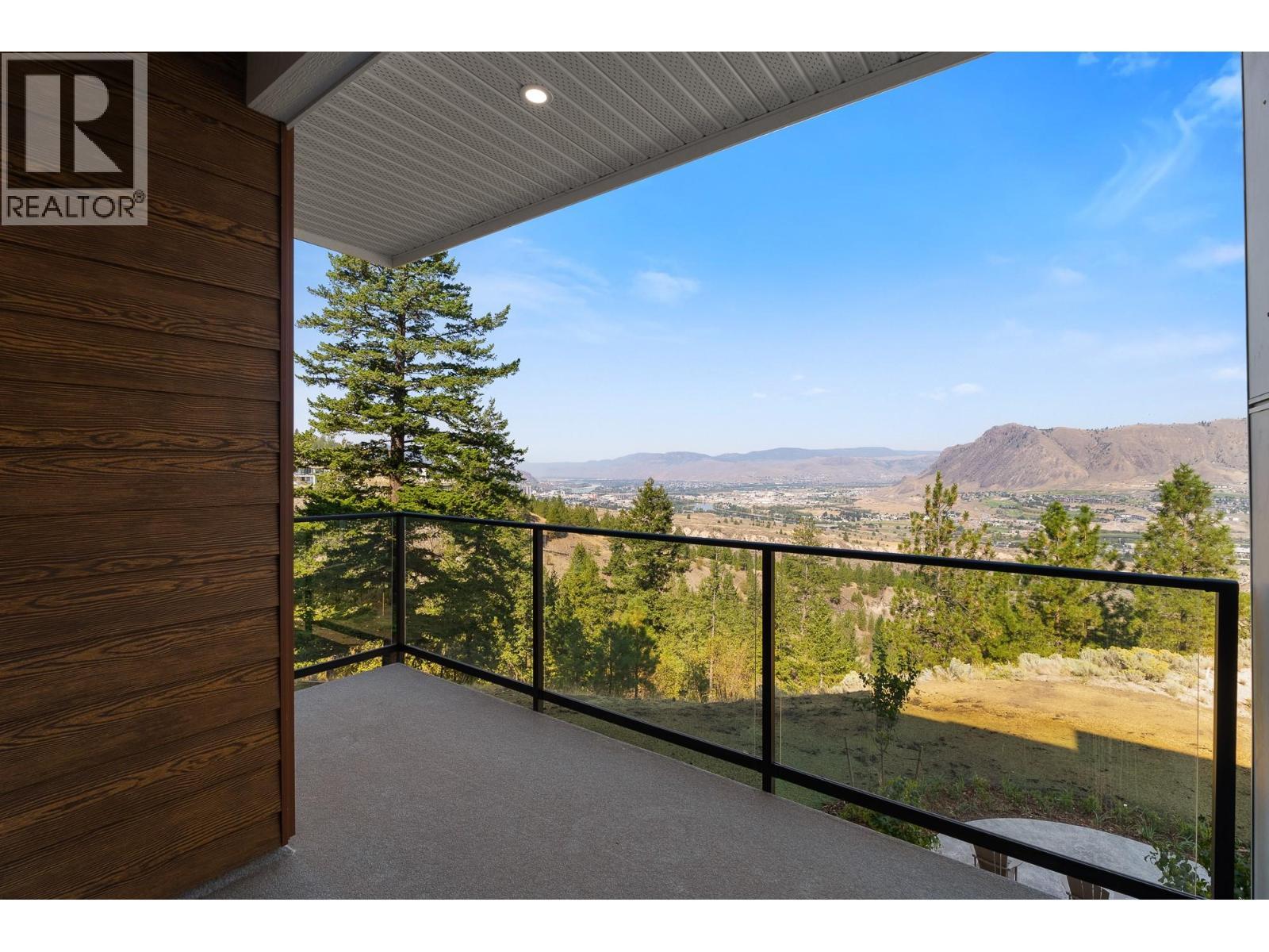 1844 Qu'Appelle Boulevard Unit# 206, Kamloops, BC - Outdoor With View With Exterior