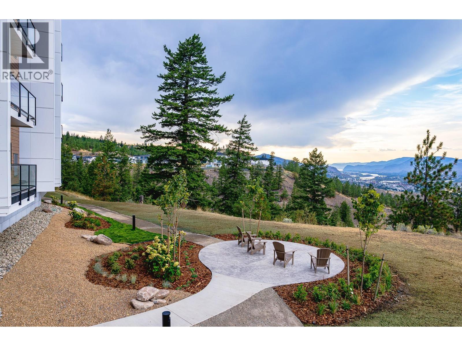 1844 Qu'Appelle Boulevard Unit# 206, Kamloops, BC - Outdoor