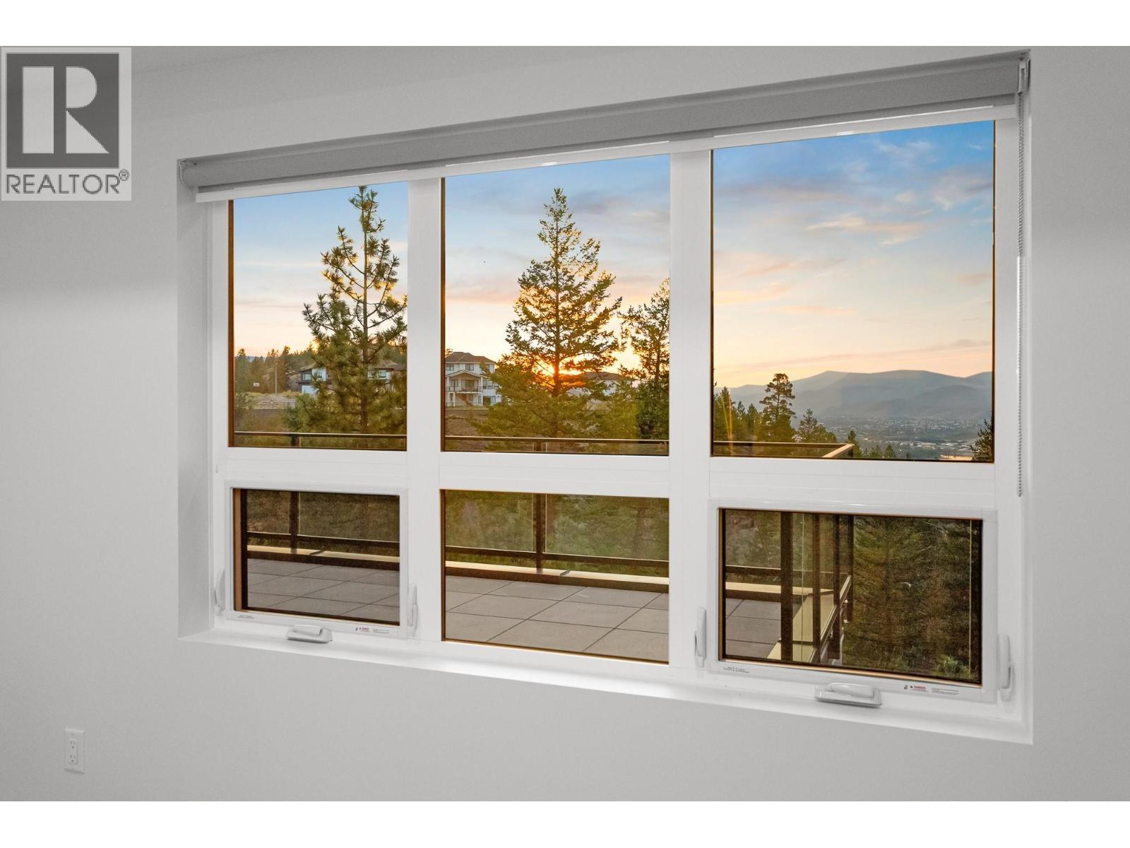 1844 Qu'Appelle Boulevard Unit# 103, Kamloops, BC - Indoor Photo Showing Other Room