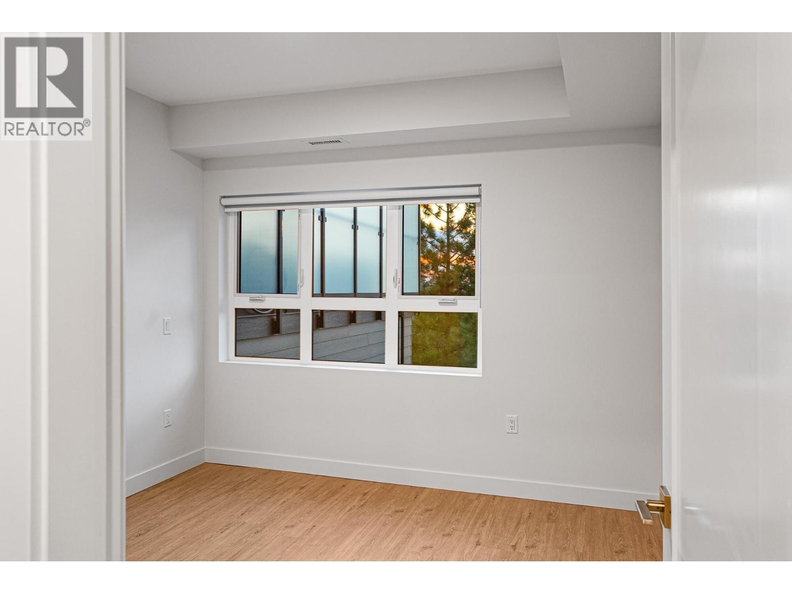 1844 Qu'Appelle Boulevard Unit# 103, Kamloops, BC - Indoor Photo Showing Other Room