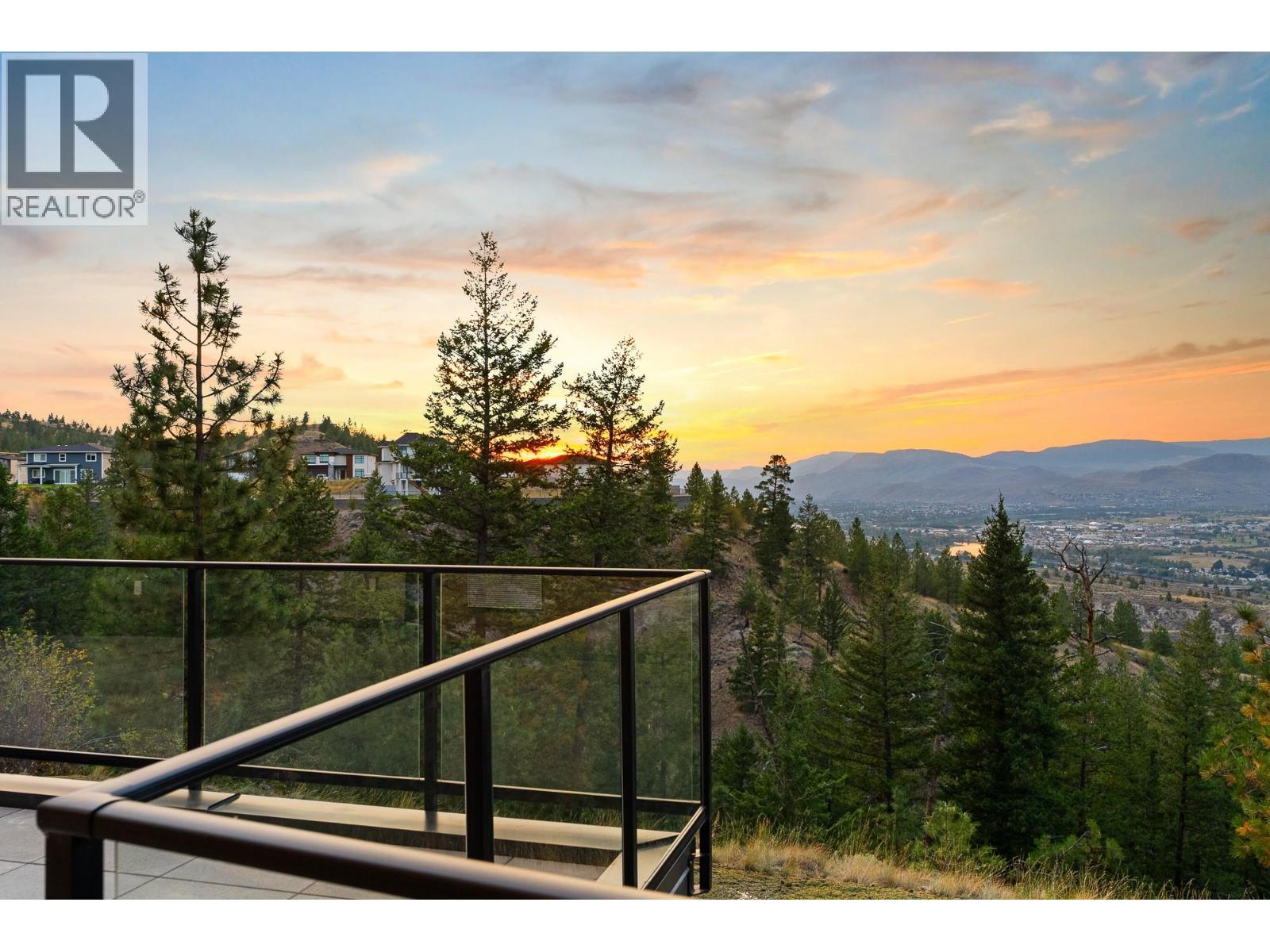 1844 Qu'Appelle Boulevard Unit# 103, Kamloops, BC - Outdoor With View