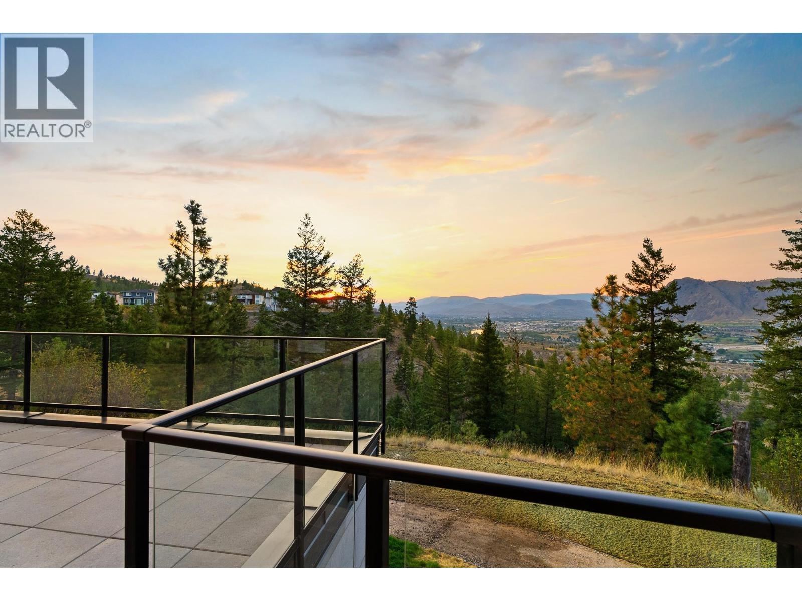 1844 Qu'Appelle Boulevard Unit# 103, Kamloops, BC - Outdoor With View