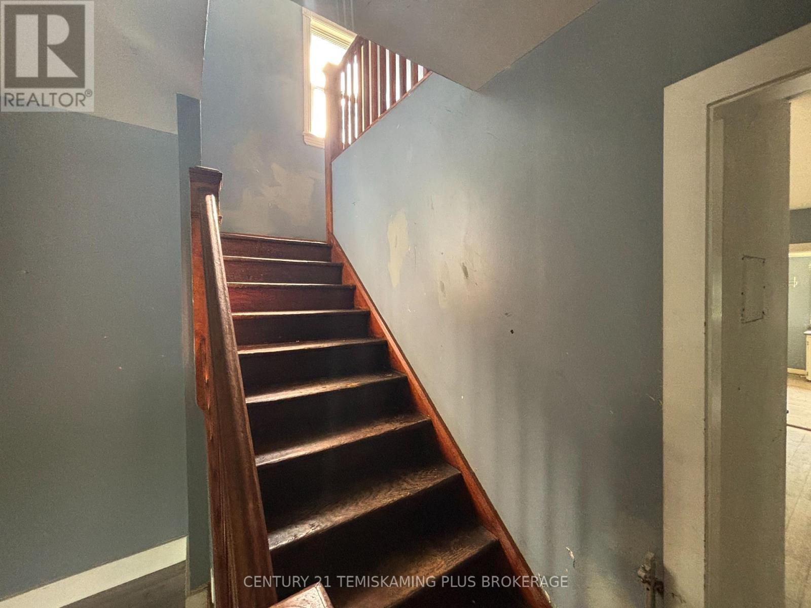 70 Nickle Street, Cobalt, ON - Indoor Photo Showing Other Room