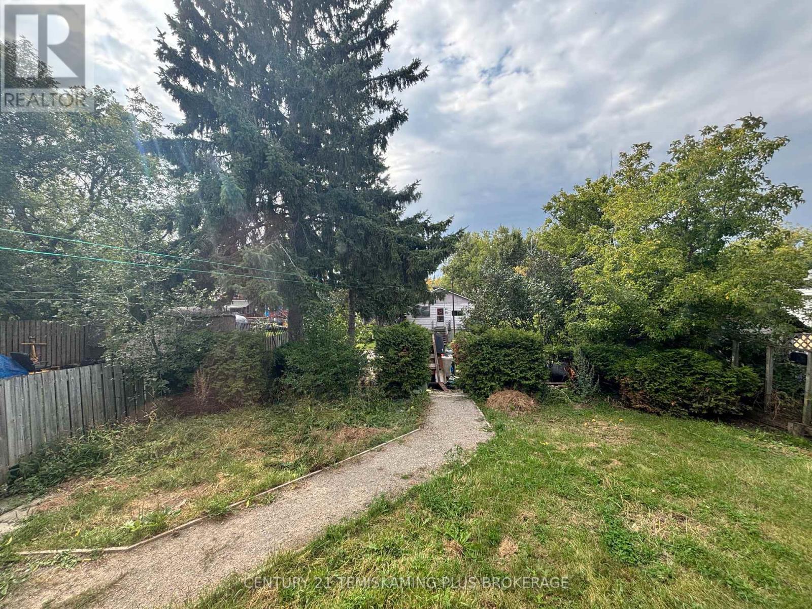 70 Nickle Street, Cobalt, ON - Outdoor