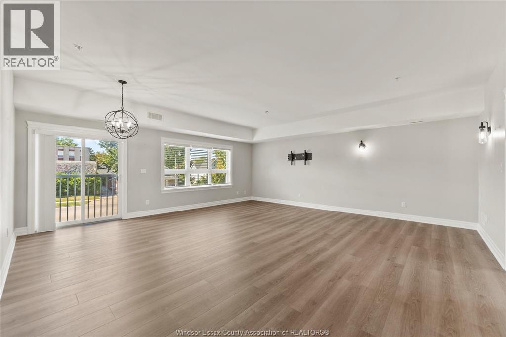 111 Sandwich Street South Unit# 201, Amherstburg, ON - Indoor Photo Showing Other Room