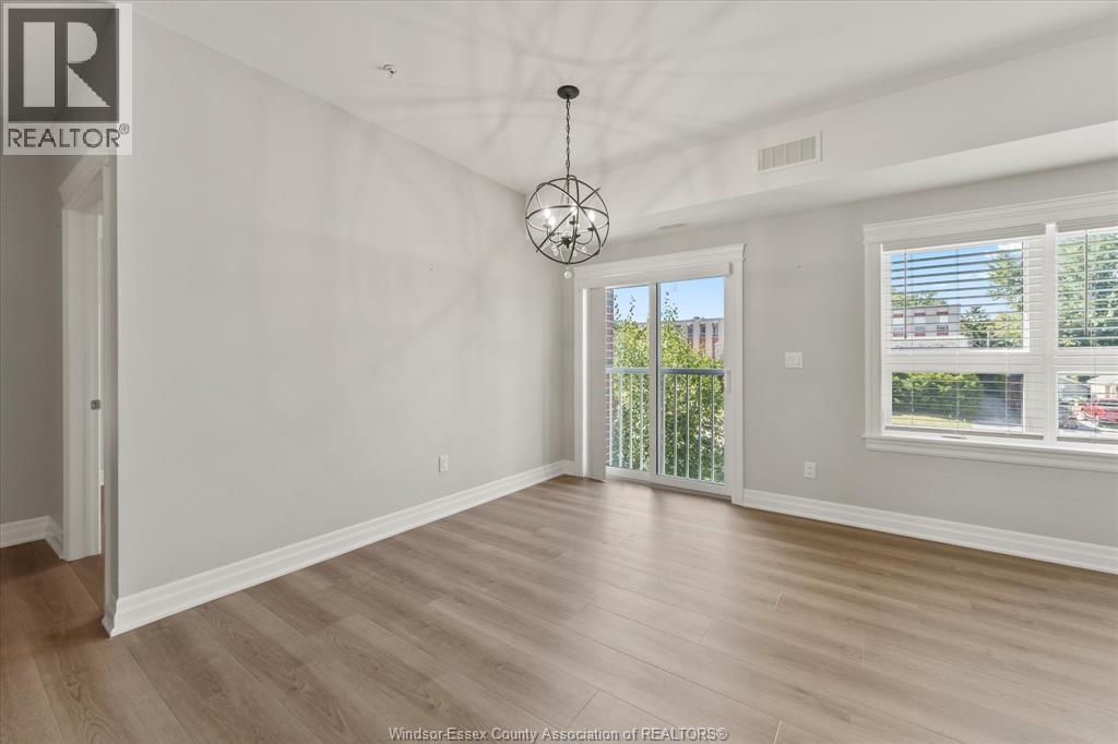 111 Sandwich Street South Unit# 201, Amherstburg, ON - Indoor Photo Showing Other Room