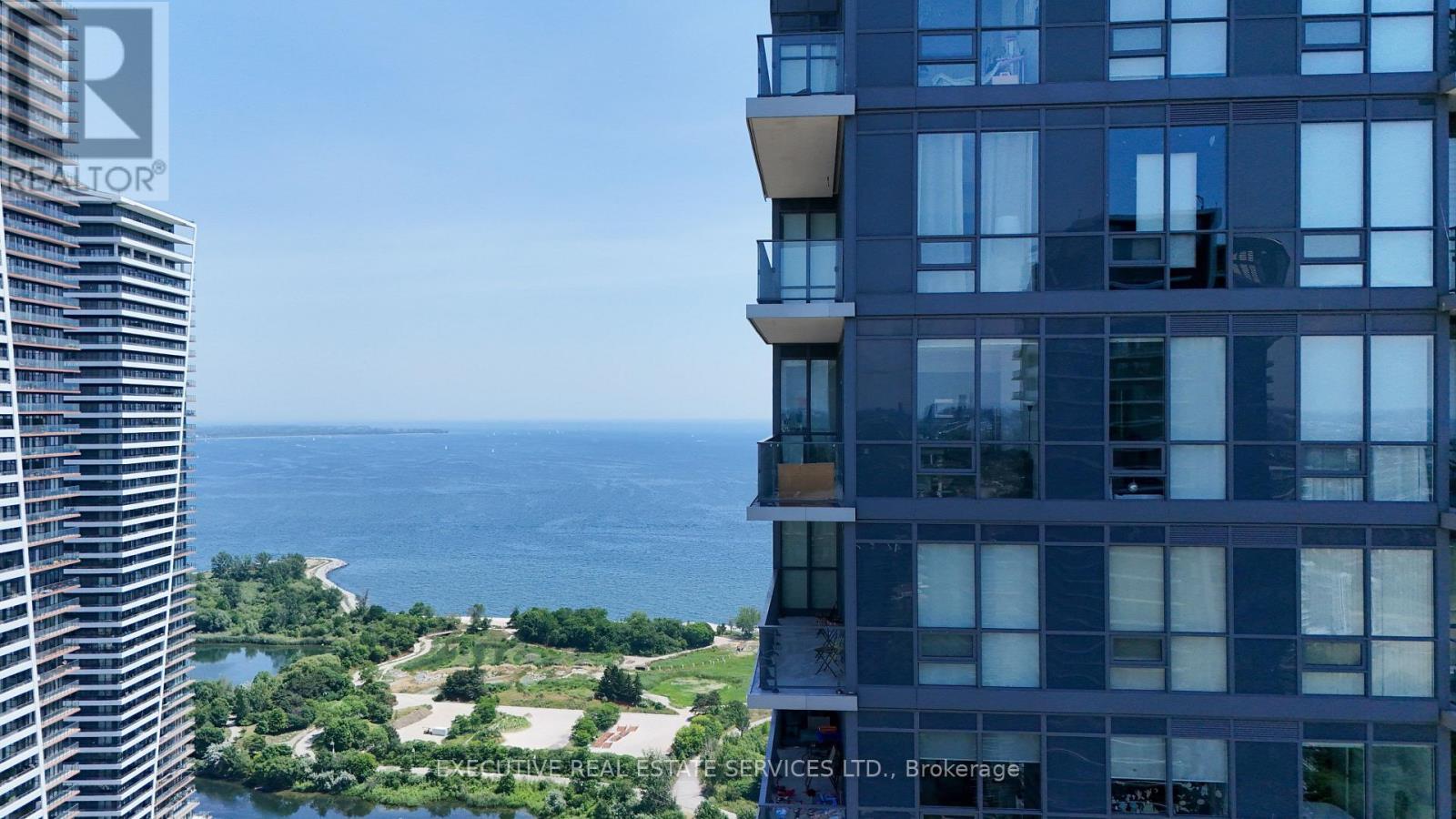 Lph07 - 2200 Lakeshore Boulevard W, Toronto, ON - Outdoor With Balcony With Facade
