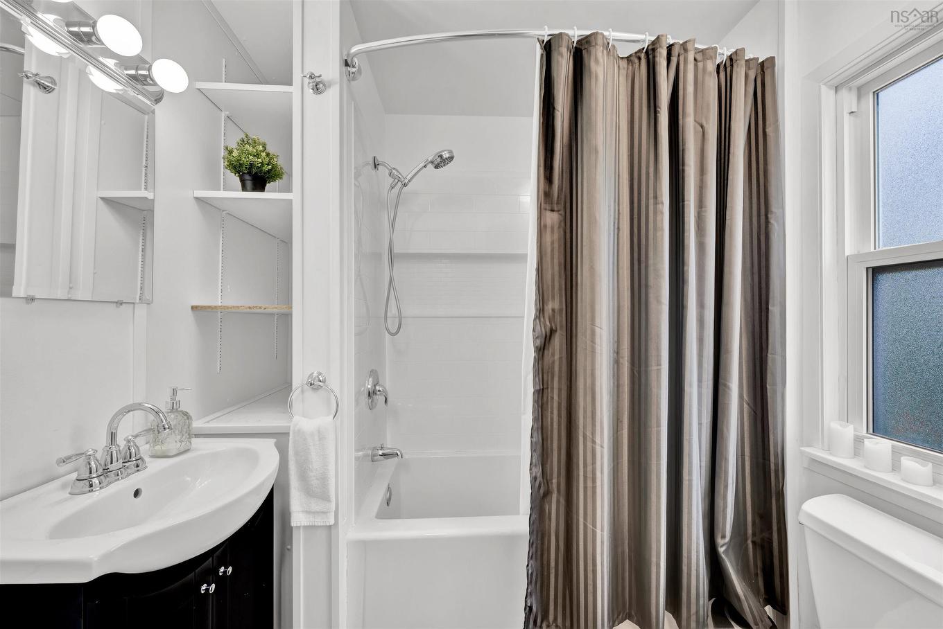 3709 Barrington Street, Halifax, NS