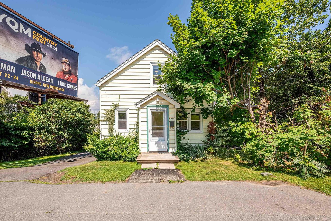 3709 Barrington Street, Halifax, NS