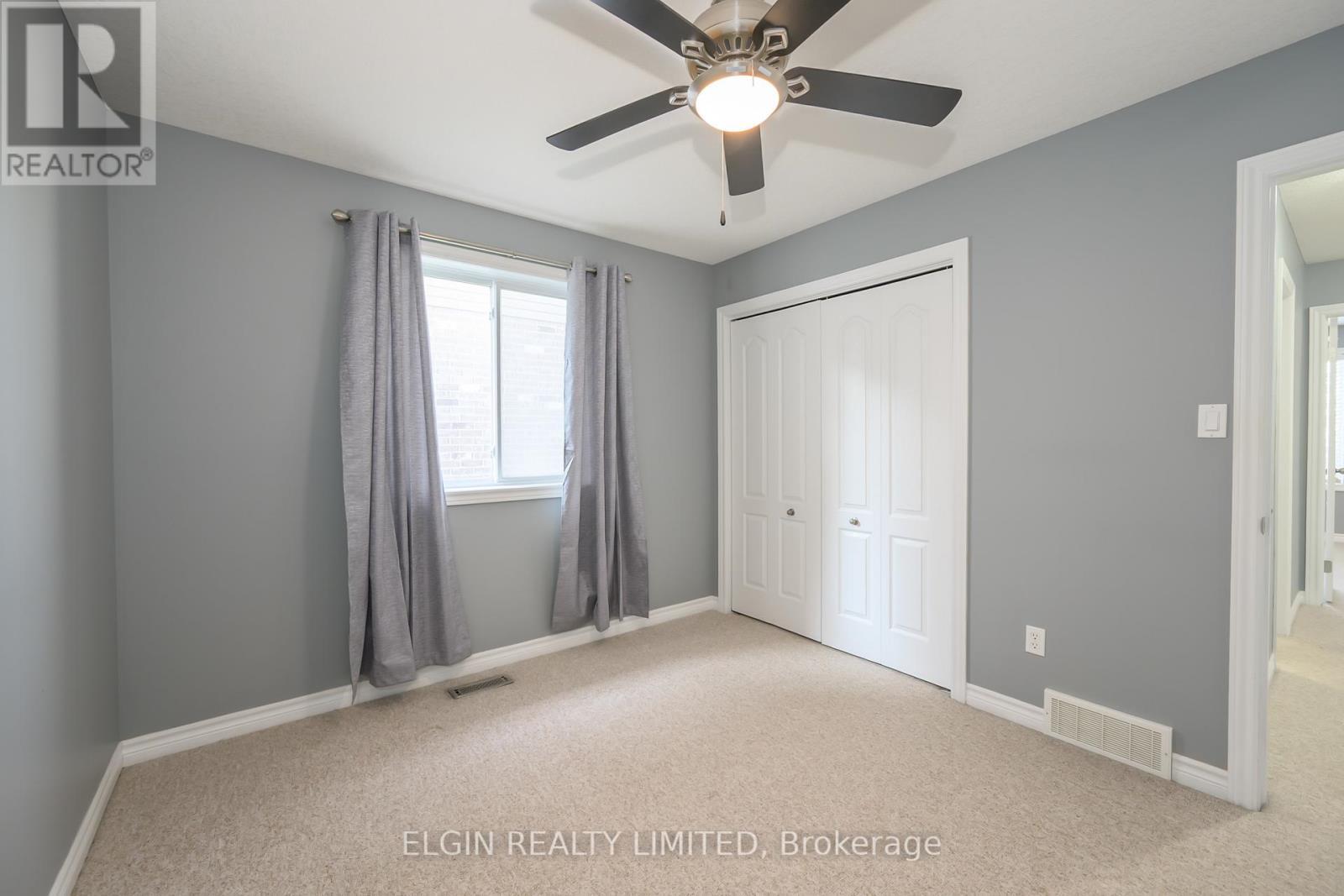 12 Peach Tree Boulevard, St. Thomas, ON - Indoor