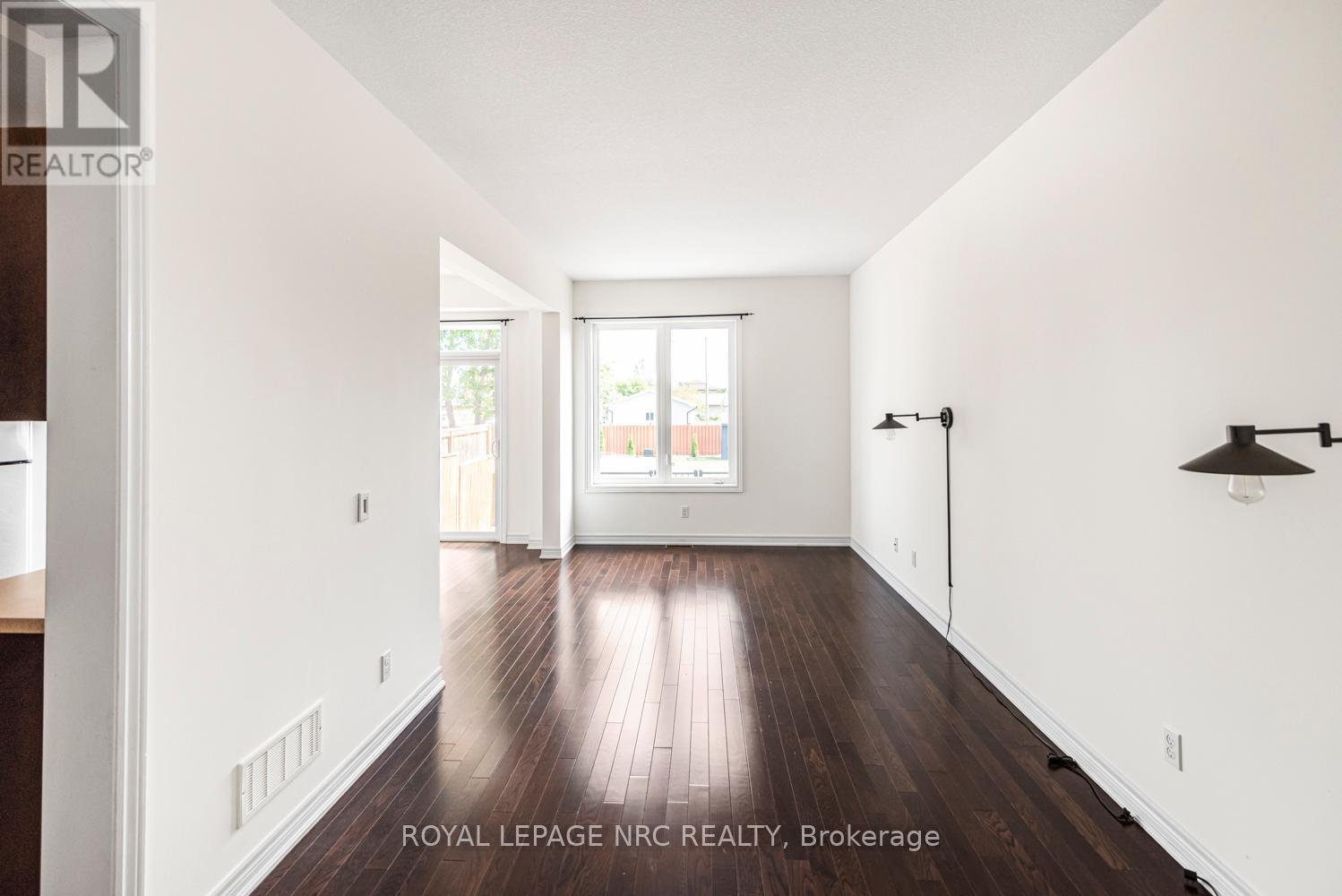 Backyard views - 22 - 45 Seabreeze Crescent, Hamilton, ON - Indoor Photo Showing Other Room