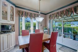 Dining room -