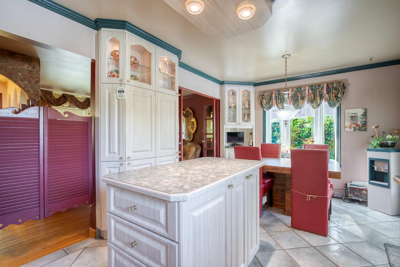 Kitchen - 7510 Rue Madrid, Brossard, QC - Indoor Photo Showing Other Room