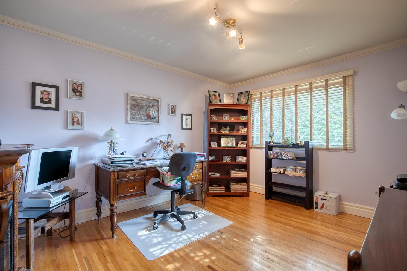 Bedroom - 7510 Rue Madrid, Brossard, QC - Indoor Photo Showing Office