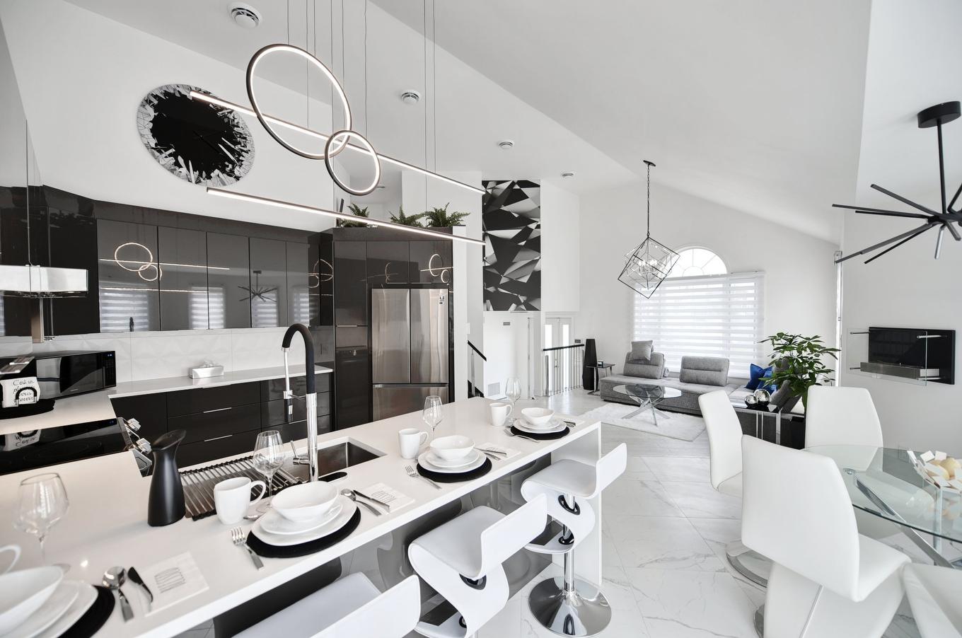 Kitchen - 8990 Place Rodier, Brossard, QC - Indoor Photo Showing Other Room