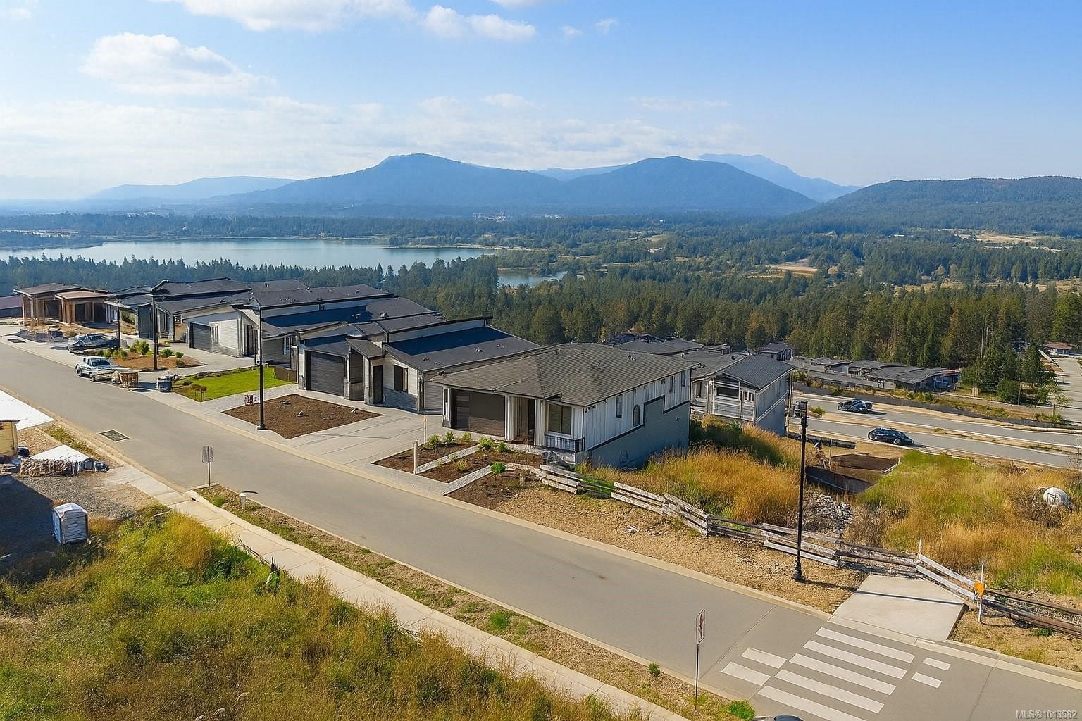 3195 Woodrush Dr, Duncan, BC