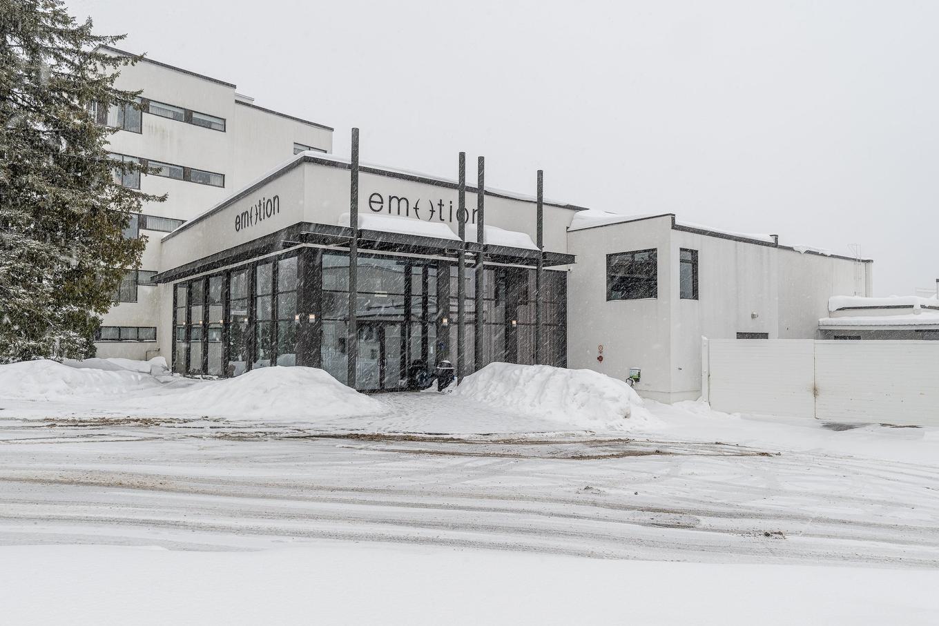 Extérieur - 110-43 Ch. Fridolin-Simard, Estérel, QC - Outdoor