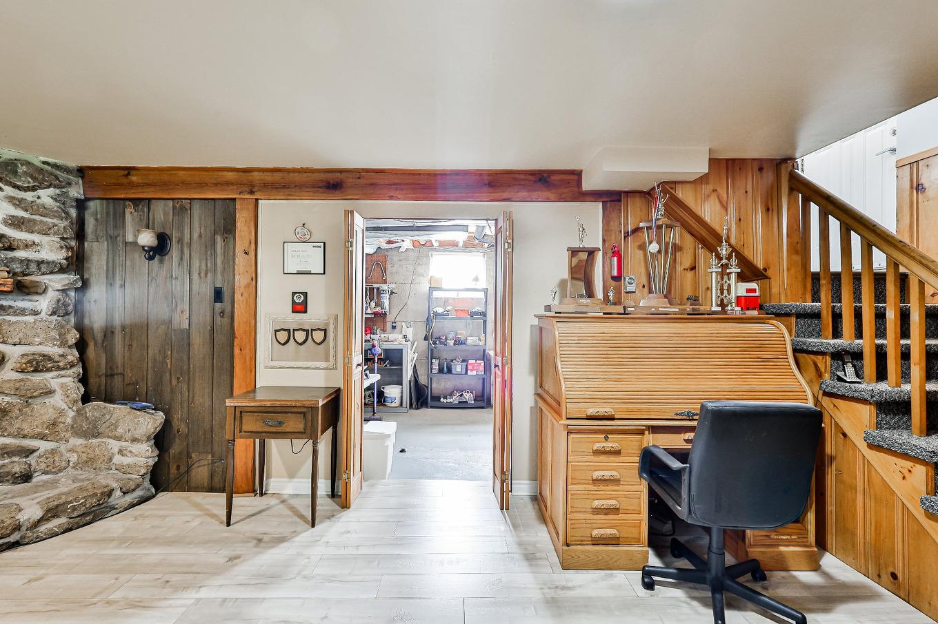 Overall view - 1008 Rue Violette, Laval (Sainte-Dorothée), QC - Indoor