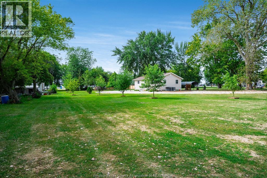 633 Point Pelee Drive, Leamington, ON