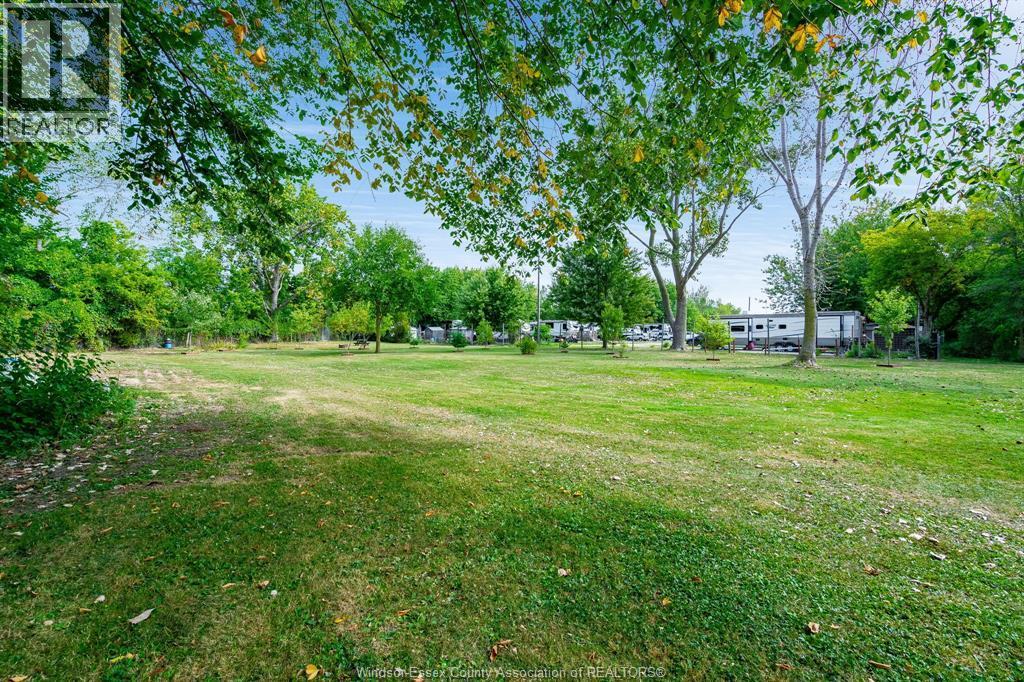 633 Point Pelee Drive, Leamington, ON - Outdoor