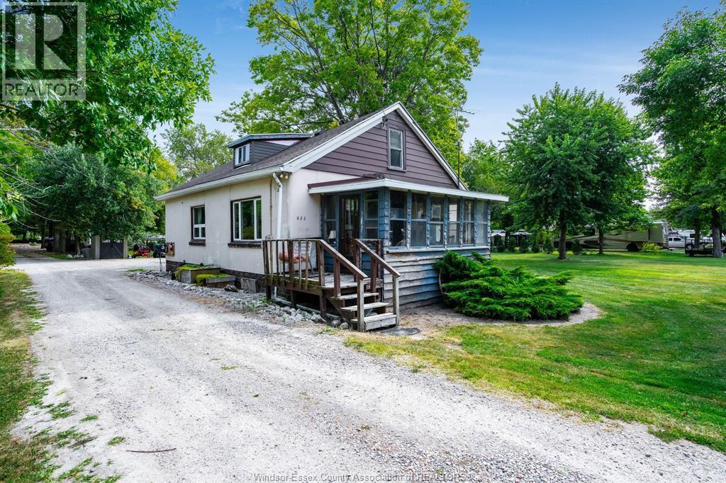 633 Point Pelee Drive, Leamington, ON - Outdoor