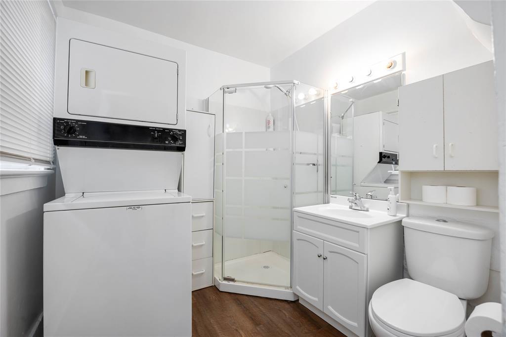 326 Michigan Avenue, Point Edward, ON