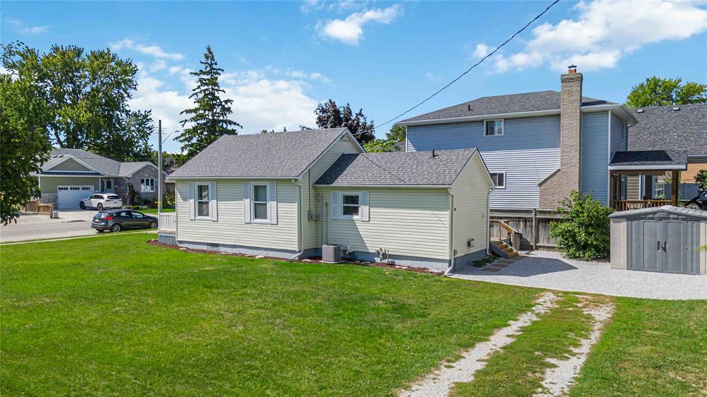 326 Michigan Avenue, Point Edward, ON