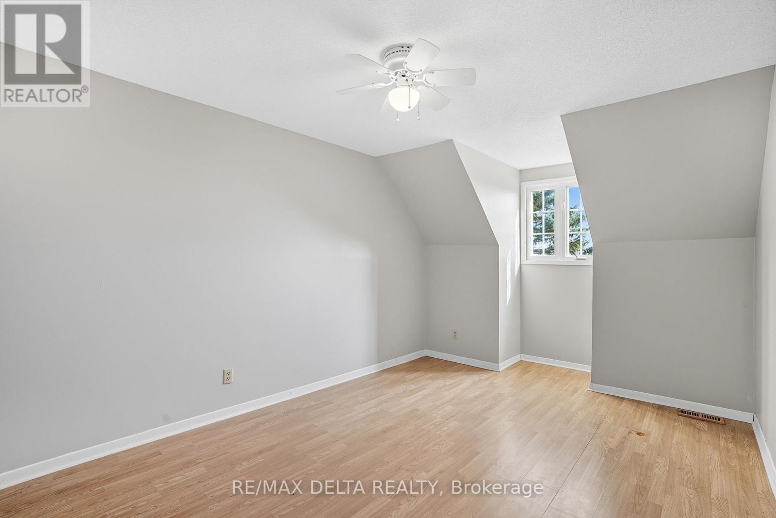 4254 Conc 20 Concession, The Nation, ON - Indoor Photo Showing Other Room