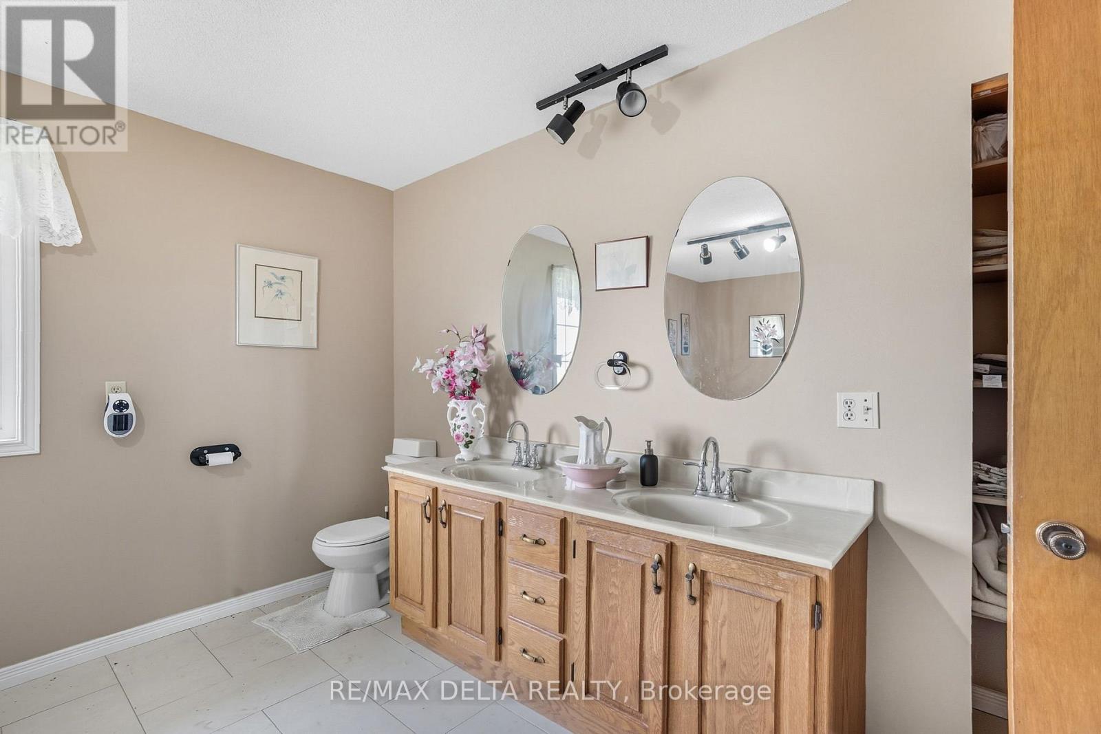4254 Conc 20 Concession, The Nation, ON - Indoor Photo Showing Bathroom